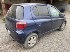 Сүрөт унаа Toyota Vitz