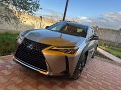 Фото авто Lexus UX