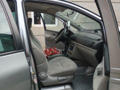 Photo of the vehicle Ford Galaxy