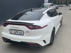 Фото авто Kia Stinger