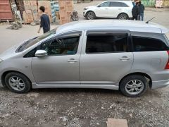 Фото авто Toyota Wish