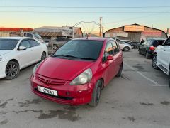 Photo of the vehicle Honda Fit