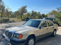 Photo of the vehicle Mercedes-Benz W124