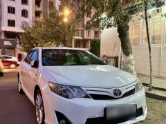 Сүрөт унаа Toyota Camry