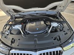 Photo of the vehicle BMW i4