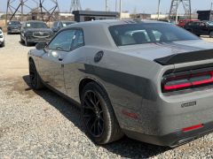 Сүрөт унаа Dodge Challenger