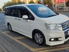 Фото авто Honda Stepwgn