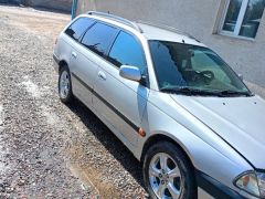 Photo of the vehicle Toyota Avensis