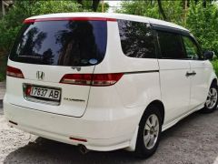 Сүрөт унаа Honda Elysion