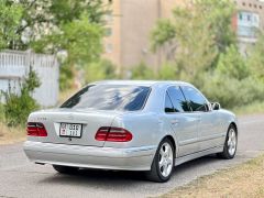 Photo of the vehicle Mercedes-Benz E-Класс