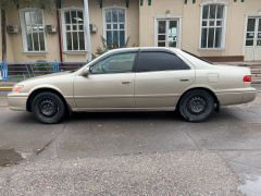 Сүрөт унаа Toyota Camry