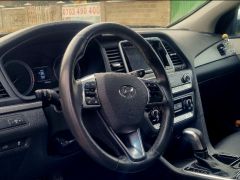 Photo of the vehicle Hyundai Sonata