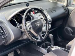 Фото авто Honda Jazz