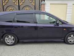 Сүрөт унаа Honda Stream