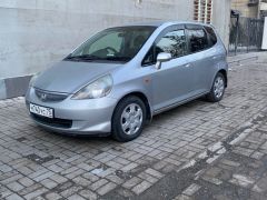 Photo of the vehicle Honda Fit