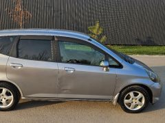 Фото авто Honda Fit