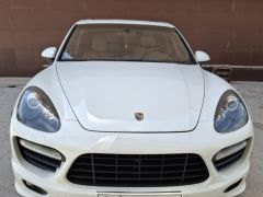 Photo of the vehicle Porsche Cayenne