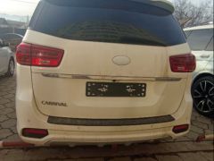 Фото авто Kia Carnival