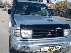 Сүрөт унаа Mitsubishi Pajero