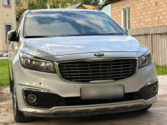 Photo of the vehicle Kia Carnival