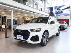 Фото авто Audi Q5