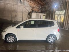 Фото авто Honda Fit