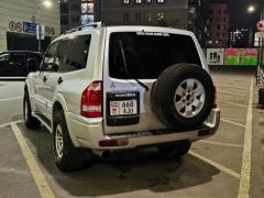 Сүрөт унаа Mitsubishi Montero