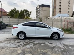 Фото авто Hyundai Solaris