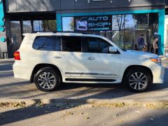 Сүрөт унаа Toyota Land Cruiser