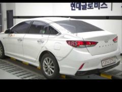 Photo of the vehicle Hyundai Sonata