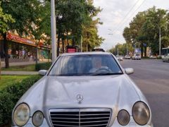 Фото авто Mercedes-Benz E-Класс