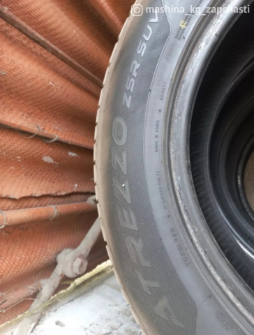 Tires - Продам летние шины в комплект r18 235/60