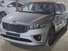 Сүрөт унаа Kia Carnival