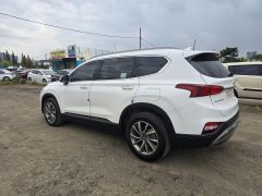 Photo of the vehicle Hyundai Santa Fe