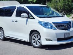 Сүрөт унаа Toyota Alphard