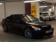 Photo of the vehicle BMW 5 Series