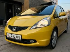 Фото авто Honda Jazz