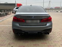 Photo of the vehicle BMW 5 Series