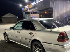 Сүрөт унаа Mercedes-Benz C-Класс