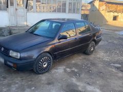 Фото авто Volkswagen Vento