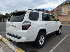 Photo of the vehicle Toyota 4Runner