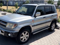 Сүрөт унаа Mitsubishi Pajero Pinin