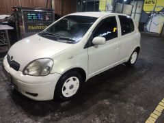 Фото авто Toyota Vitz