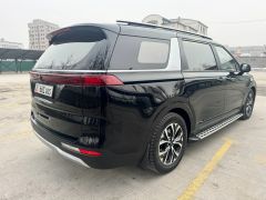 Фото авто Kia Carnival