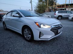 Photo of the vehicle Hyundai Elantra