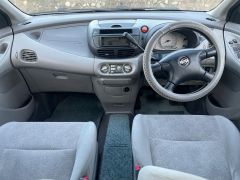 Photo of the vehicle Nissan Almera Tino