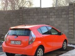 Фото авто Toyota Prius