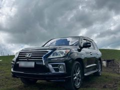 Сүрөт унаа Lexus LX