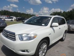 Photo of the vehicle Toyota Highlander