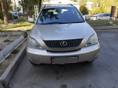 Photo of the vehicle Lexus RX